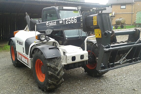 Teleskoplader auf Euro - Bobcat Sambron