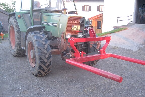 Rundballengabel mechanisch